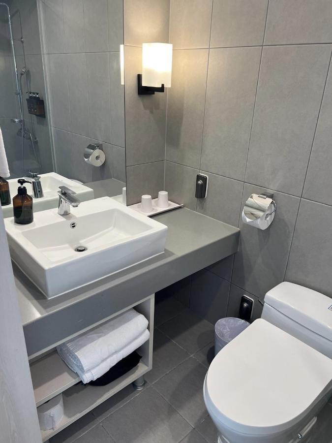 Jeju Pureun Hotel Сеогвипо Екстериор снимка